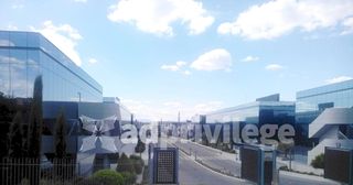 Foto entrada oficina adprivilege en el parque empresarial La finca